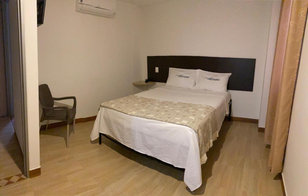 Hotel Tourmalet Кали Экстерьер фото